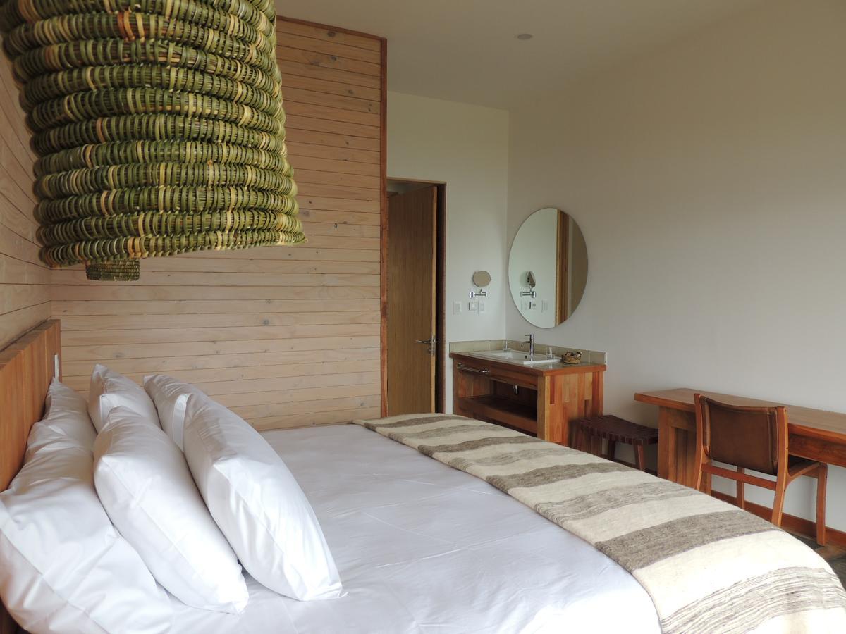 Hotel Simple Patagonia Puerto Natales Dış mekan fotoğraf