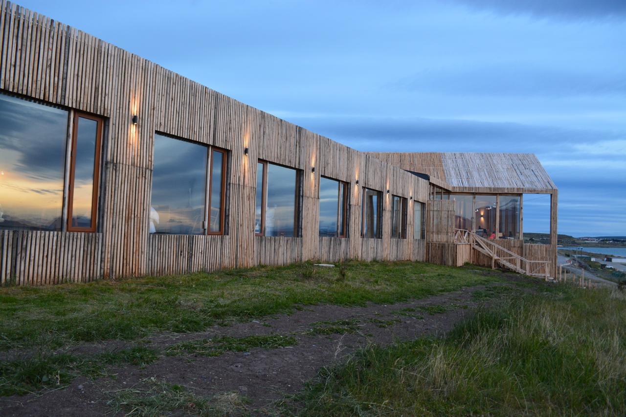 Hotel Simple Patagonia Puerto Natales Dış mekan fotoğraf